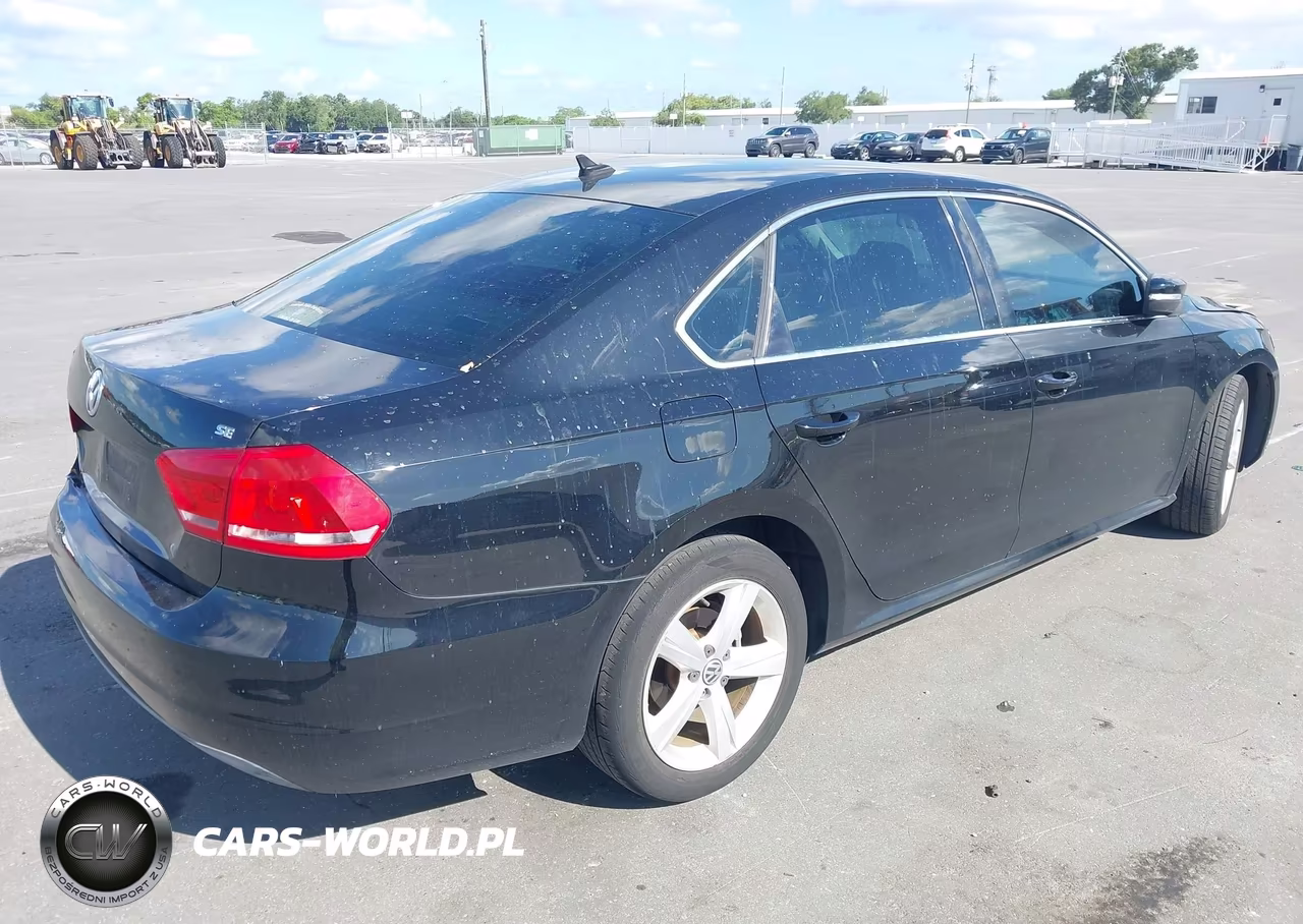 2013 Volkswagen Passat 2.5L Se VIN:1VWBH7A38DC026012 - 4