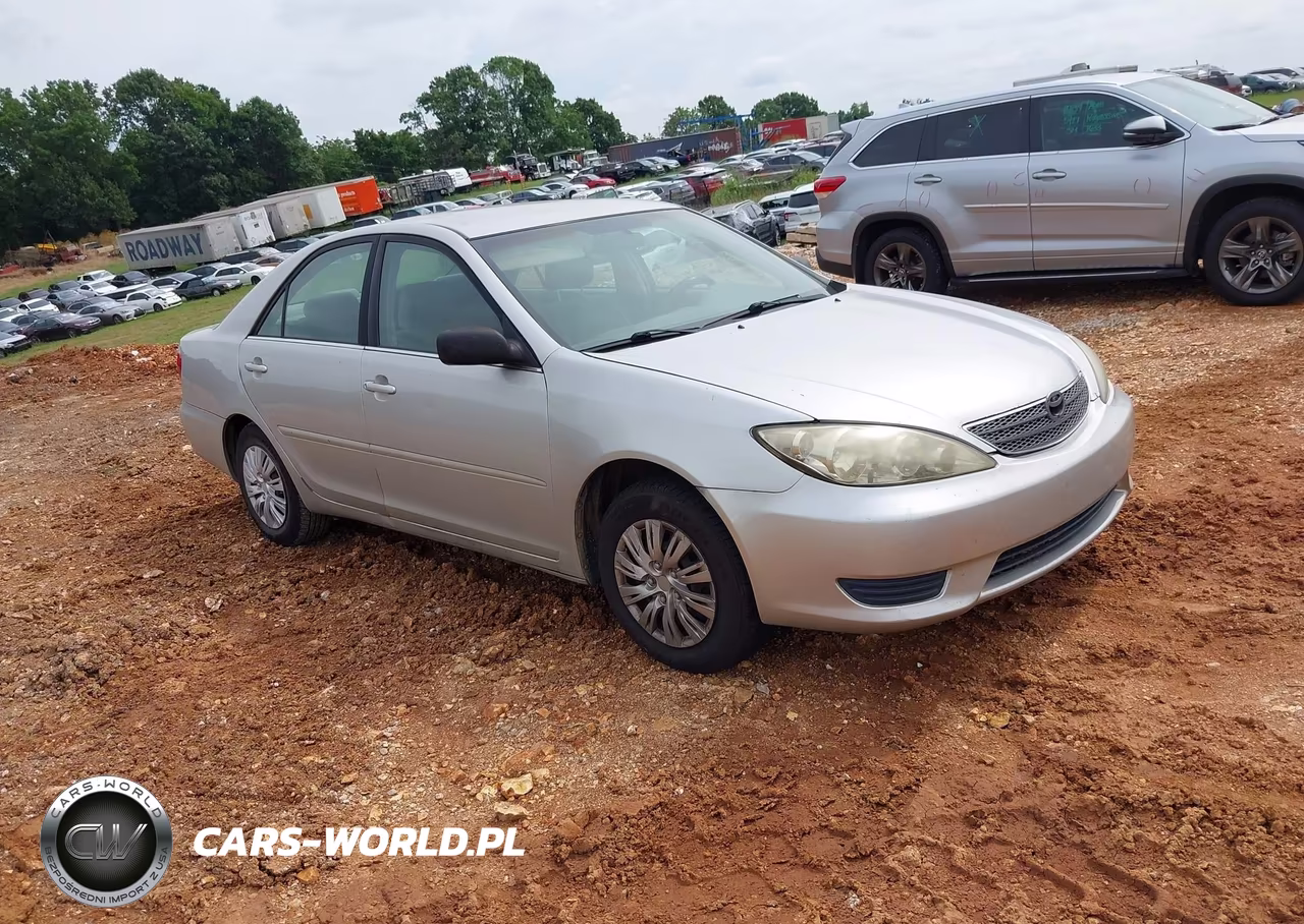 2005 Toyota Camry Std – zdjęcie 1 z 11