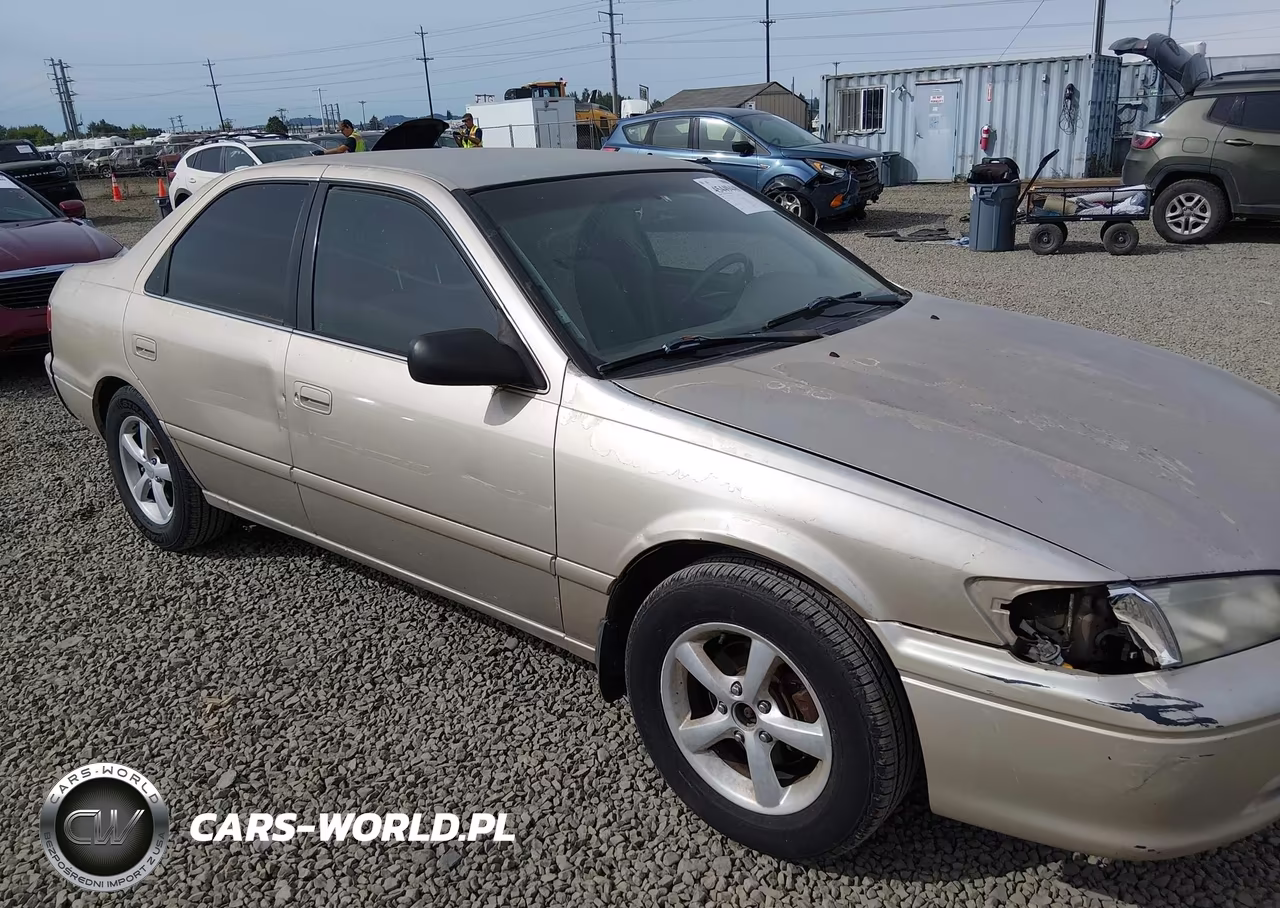 2000 Toyota Camry Le VIN:4T1BG22K8YU624613 - 6