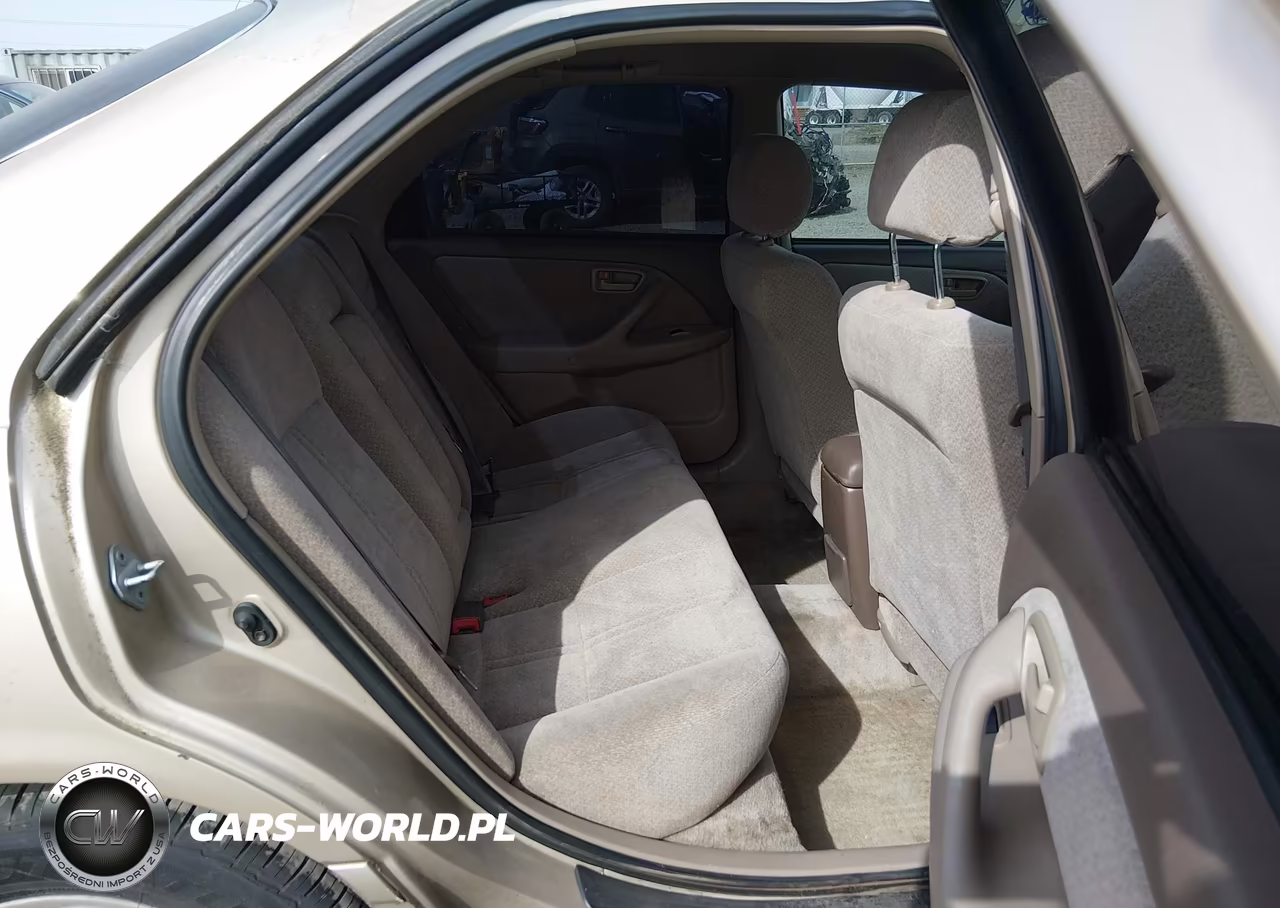 2000 Toyota Camry Le VIN:4T1BG22K8YU624613 - 8
