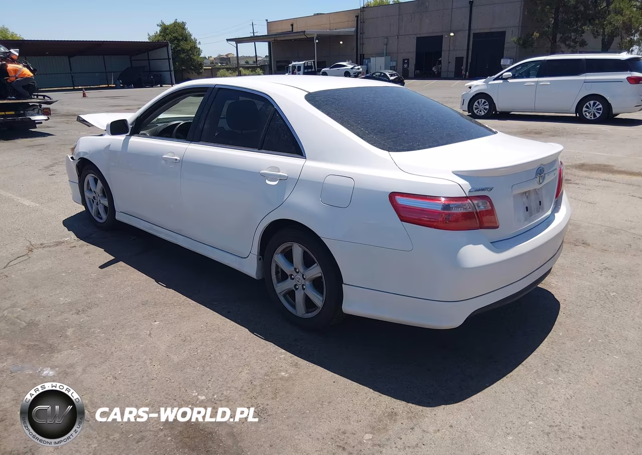 2008 Toyota Camry Se VIN:4T1BE46K88U754130 - 3