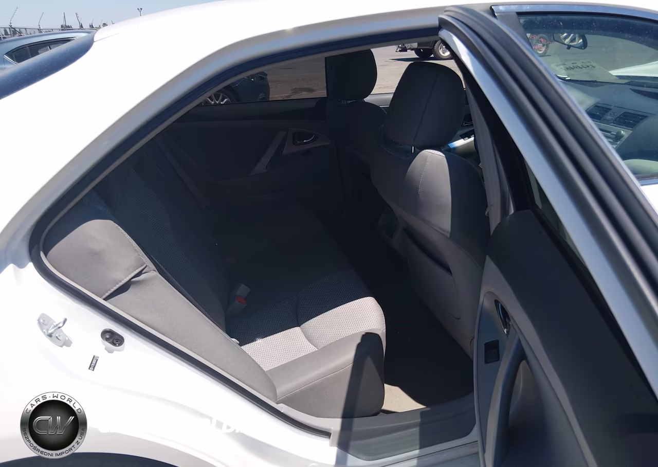 2008 Toyota Camry Se VIN:4T1BE46K88U754130 - 8