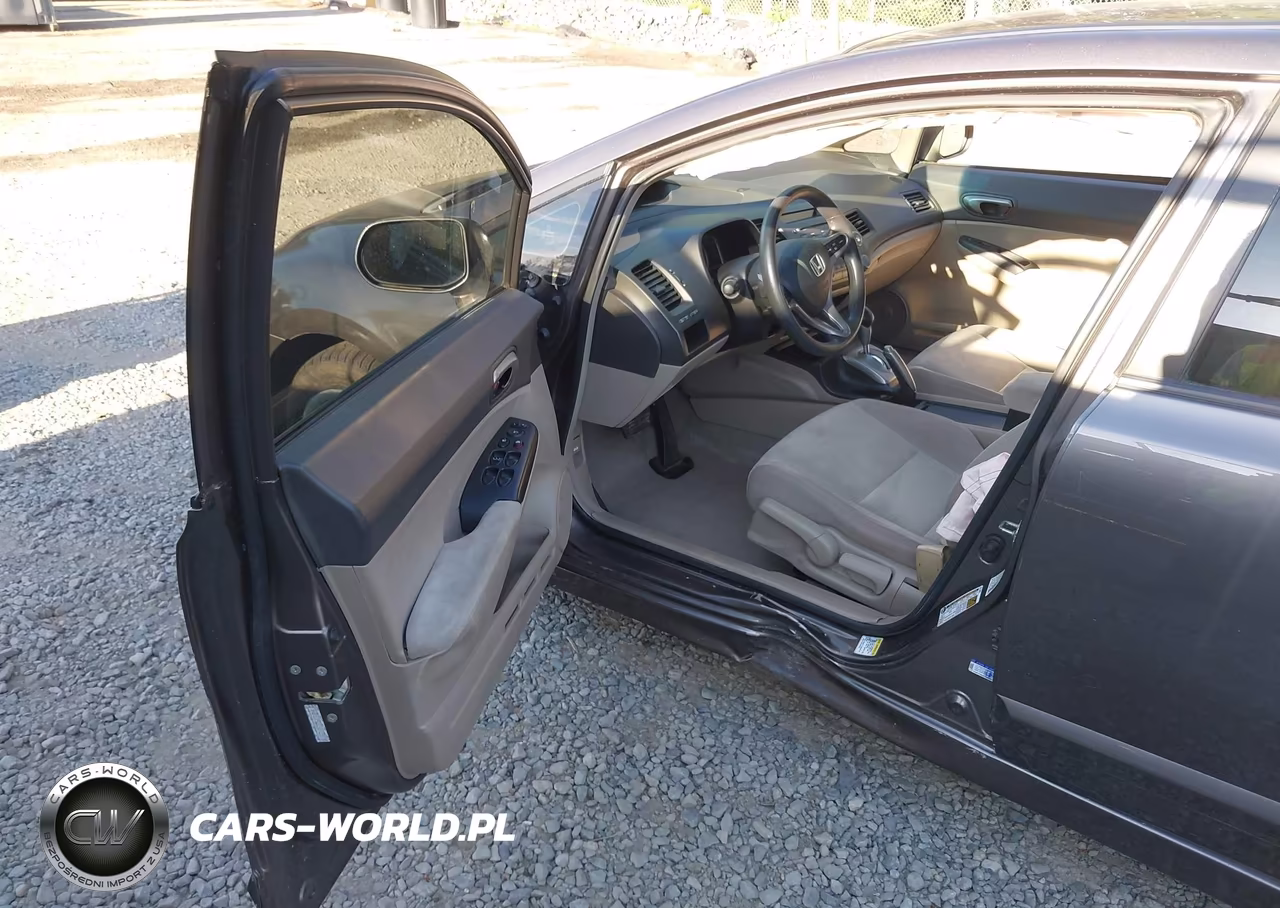 2010 Honda Civic Lx VIN:19XFA1F56AE015837 - 5