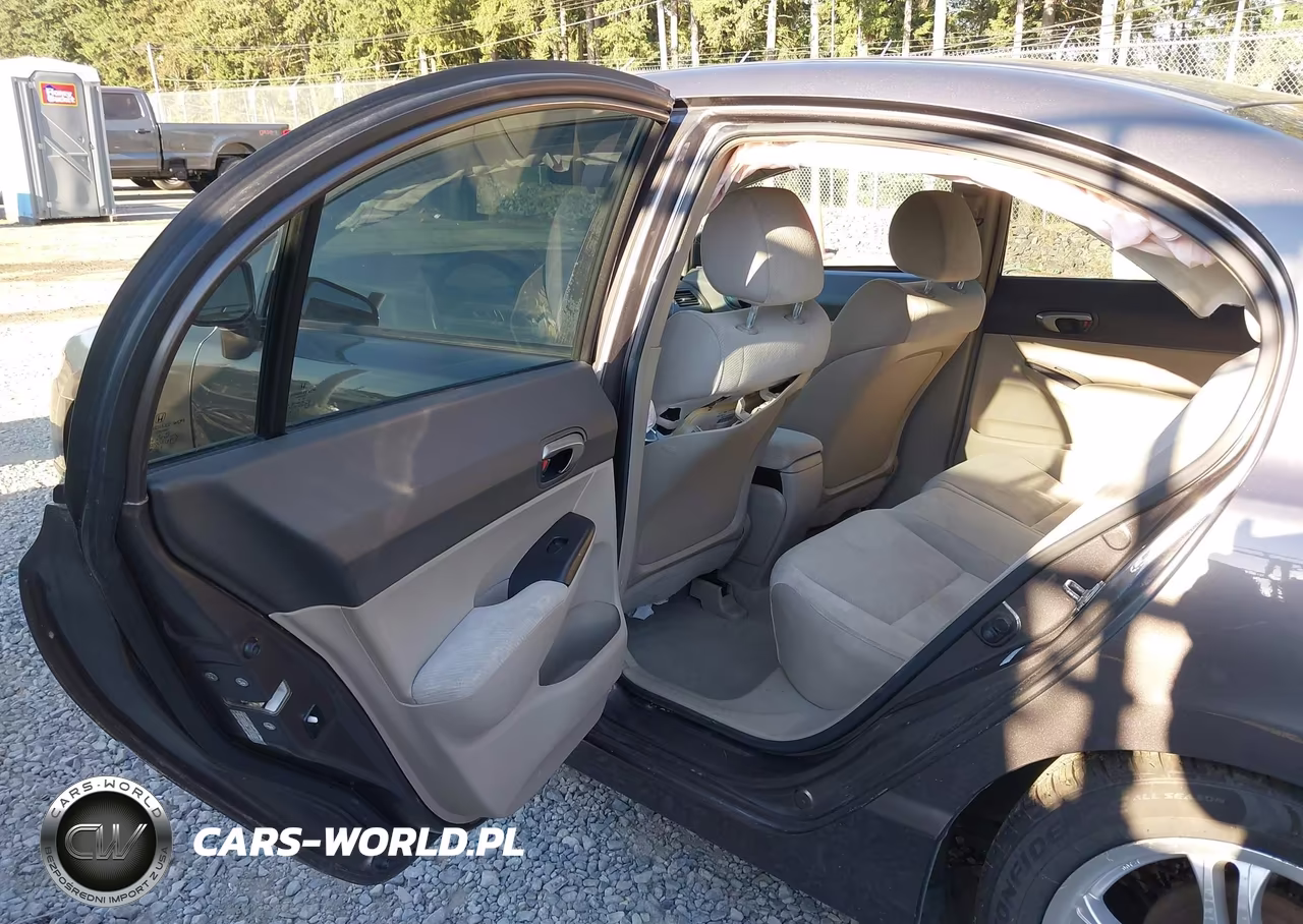 2010 Honda Civic Lx VIN:19XFA1F56AE015837 - 8