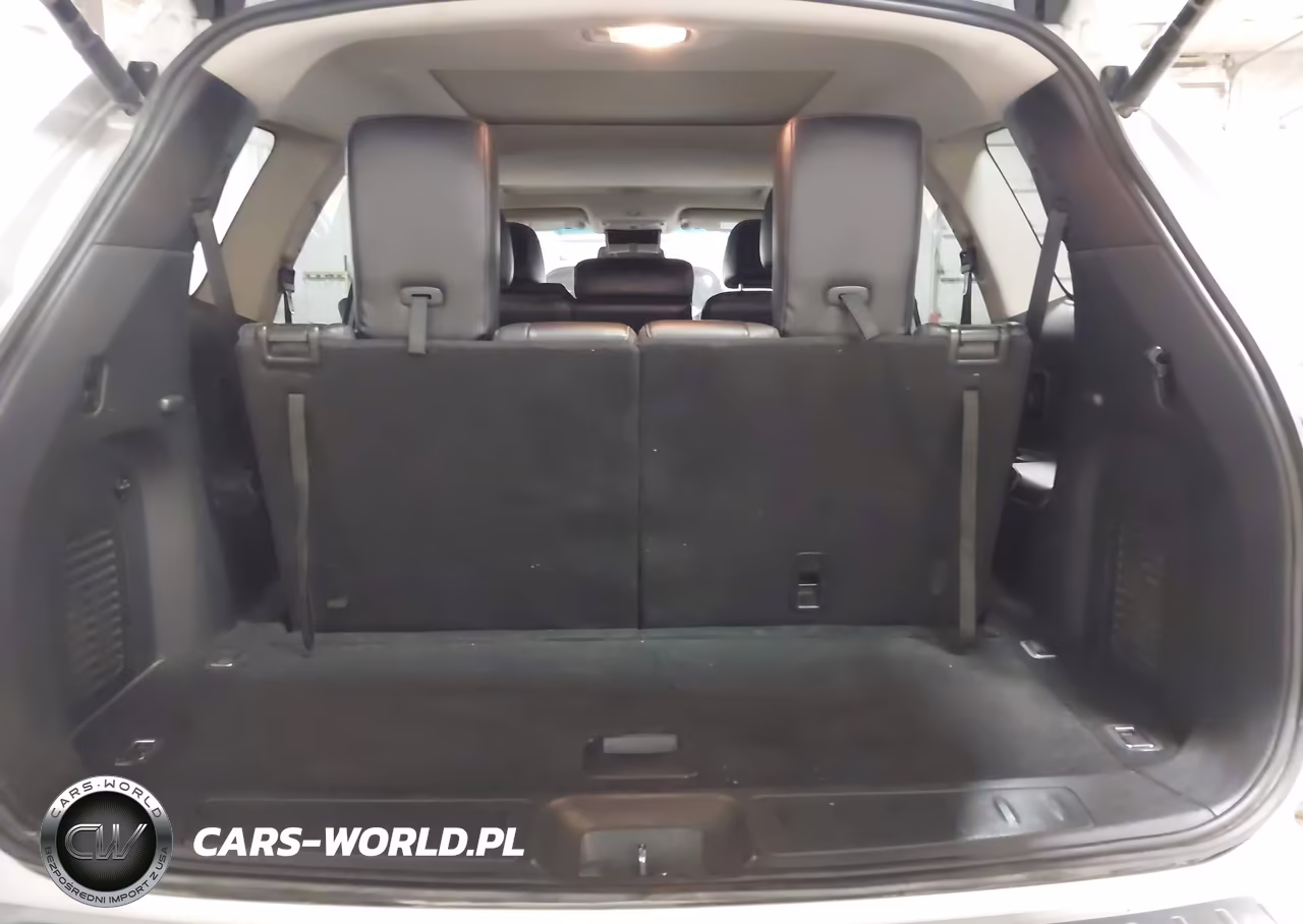 2018 Nissan Pathfinder Platinum VIN:5N1DR2MM4JC626632 - 17