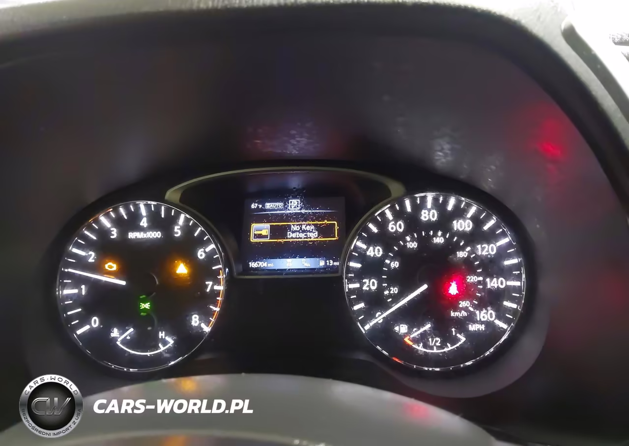 2018 Nissan Pathfinder Platinum VIN:5N1DR2MM4JC626632 - 7