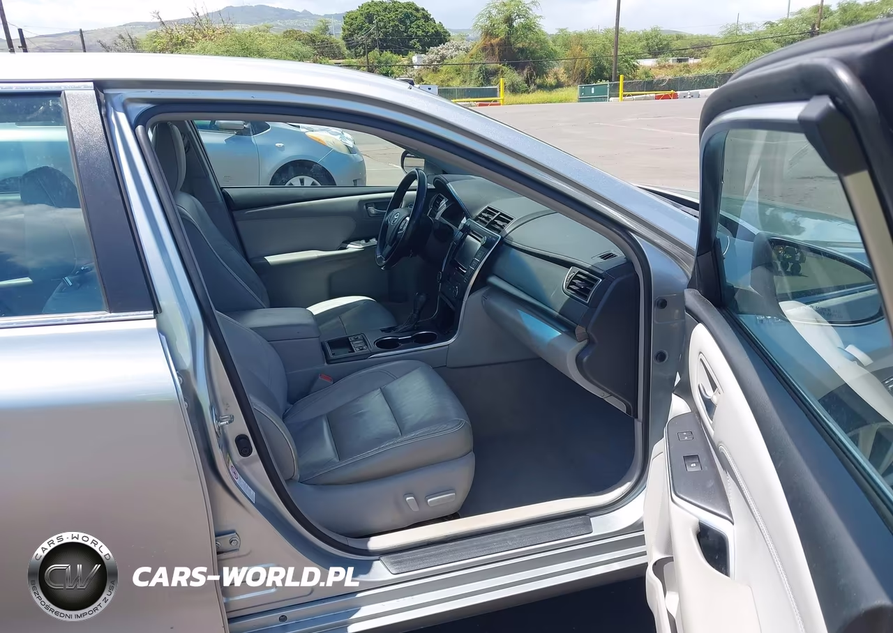 2016 Toyota Camry Hybrid Xle VIN:4T1BD1FK4GU185471 - 5