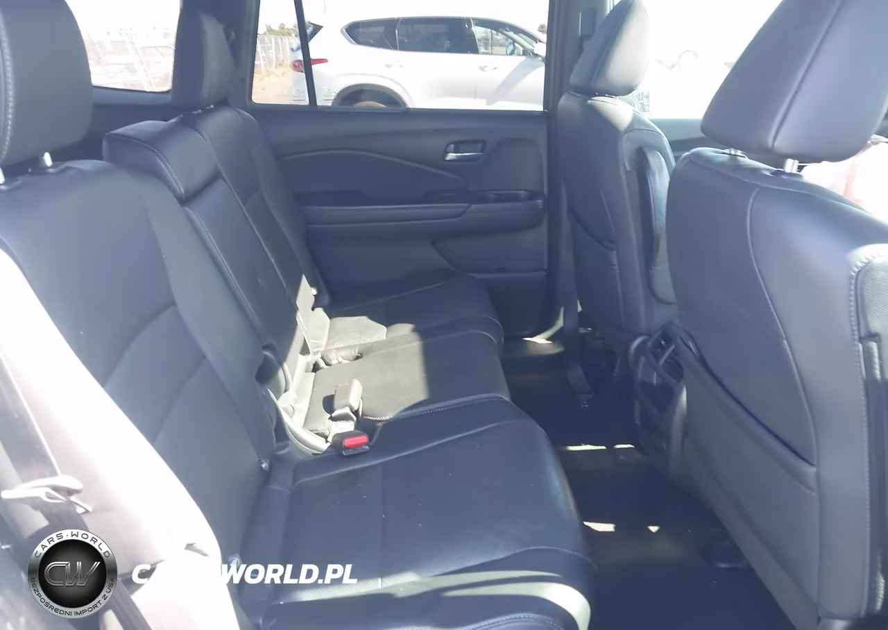 2019 Honda Passport Ex-L VIN:5FNYF7H55KB010599 - 8