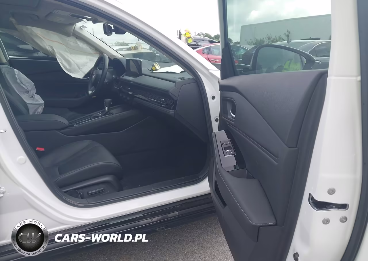 2025 Honda Accord Hybrid Touring VIN:1HGCY2F89SA032250 - 5
