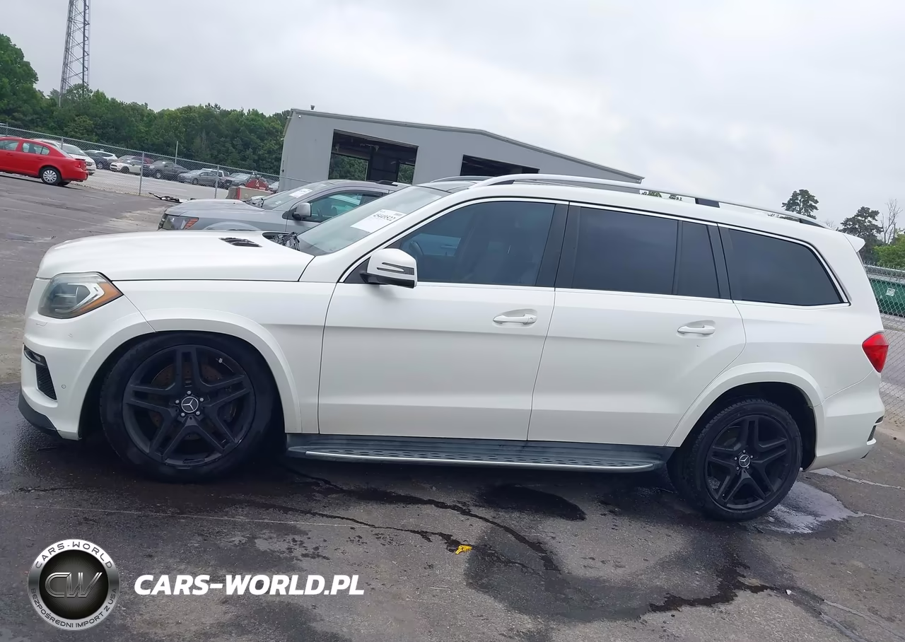 2015 Mercedes-Benz Gl 550 4Matic VIN:4JGDF7DEXFA490041 - 14