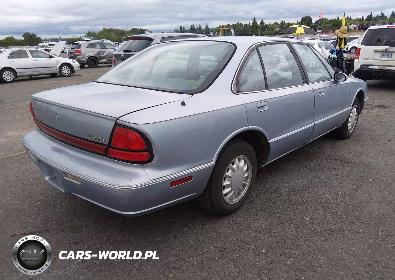 1996 Oldsmobile 88 Ls VIN:1G3HN52K3T4826712 - 4