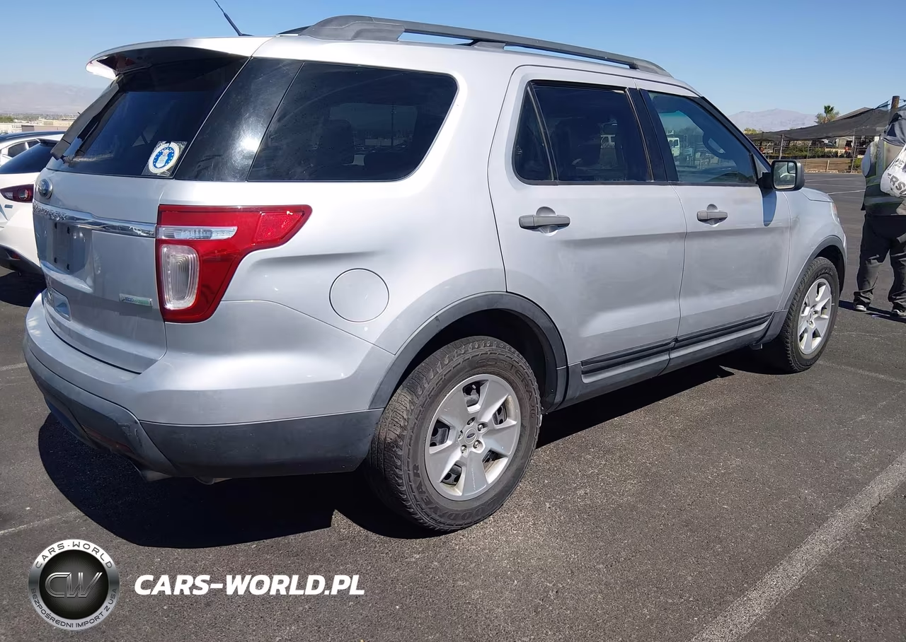 2012 Ford Explorer VIN:1FMHK7B97CGA01574 - 4