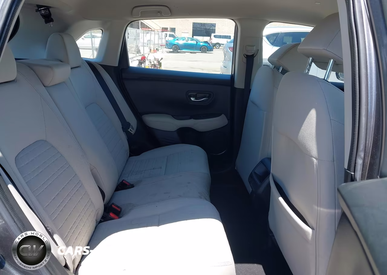 2023 Honda Hr-V Awd Lx VIN:3CZRZ2H39PM747055 - 8