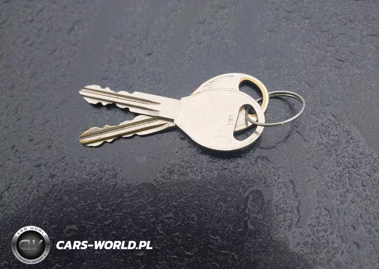 2017 Nissan Versa 1.6 S+ VIN:3N1CN7AP3HL864321 - 11