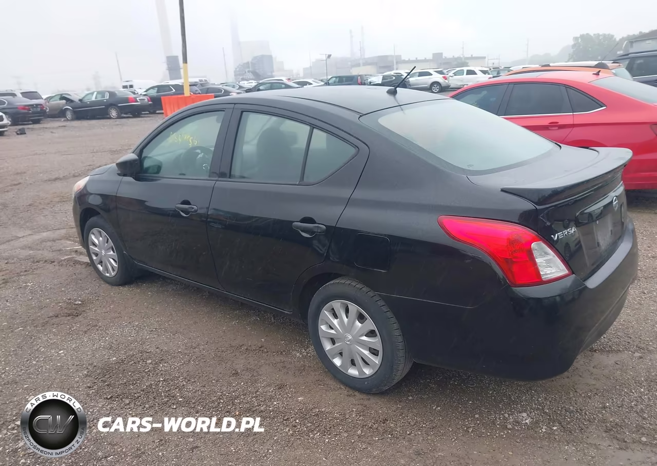 2017 Nissan Versa 1.6 S+ VIN:3N1CN7AP3HL864321 - 3