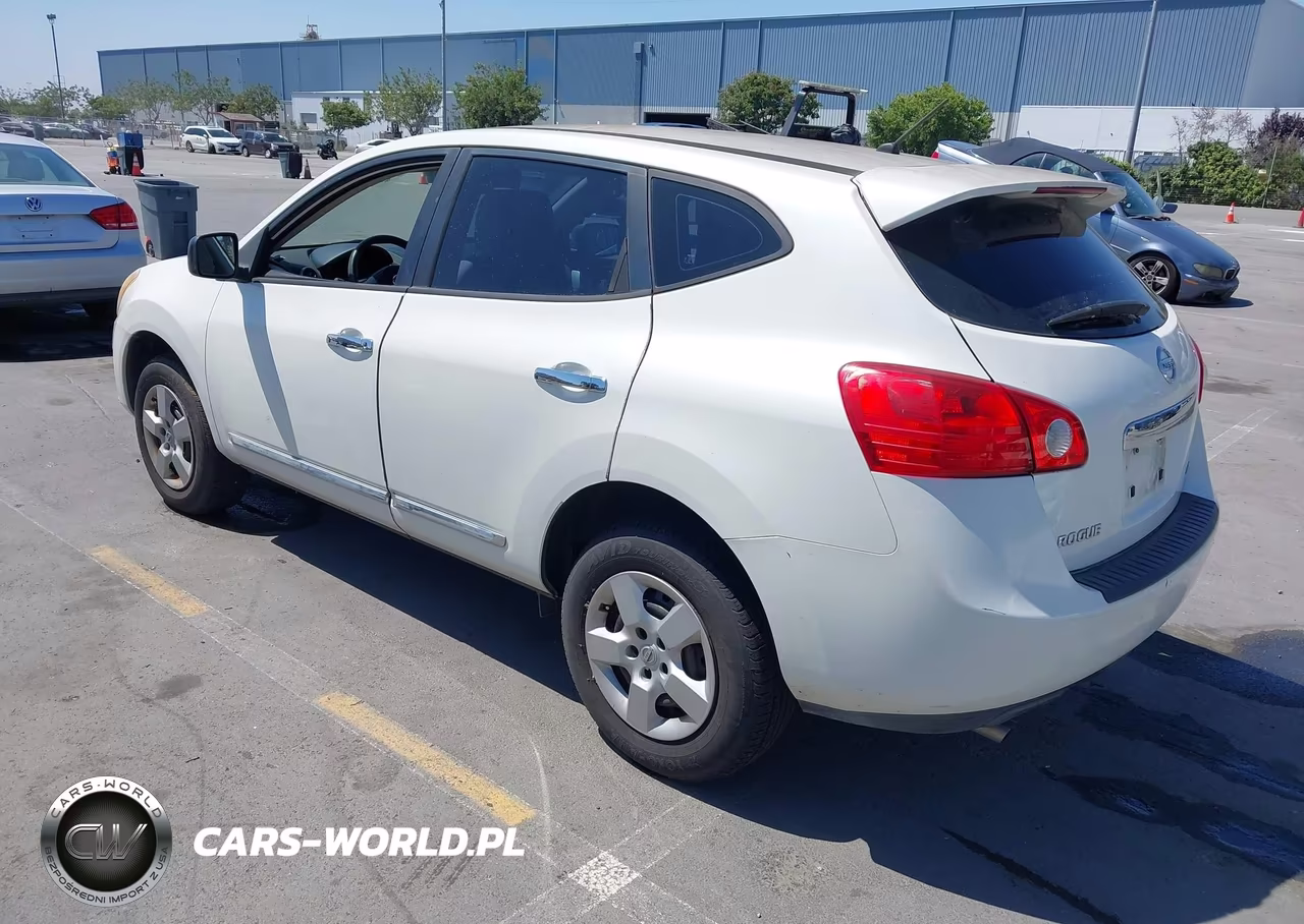 2011 Nissan Rogue S VIN:JN8AS5MV0BW253180 - 3