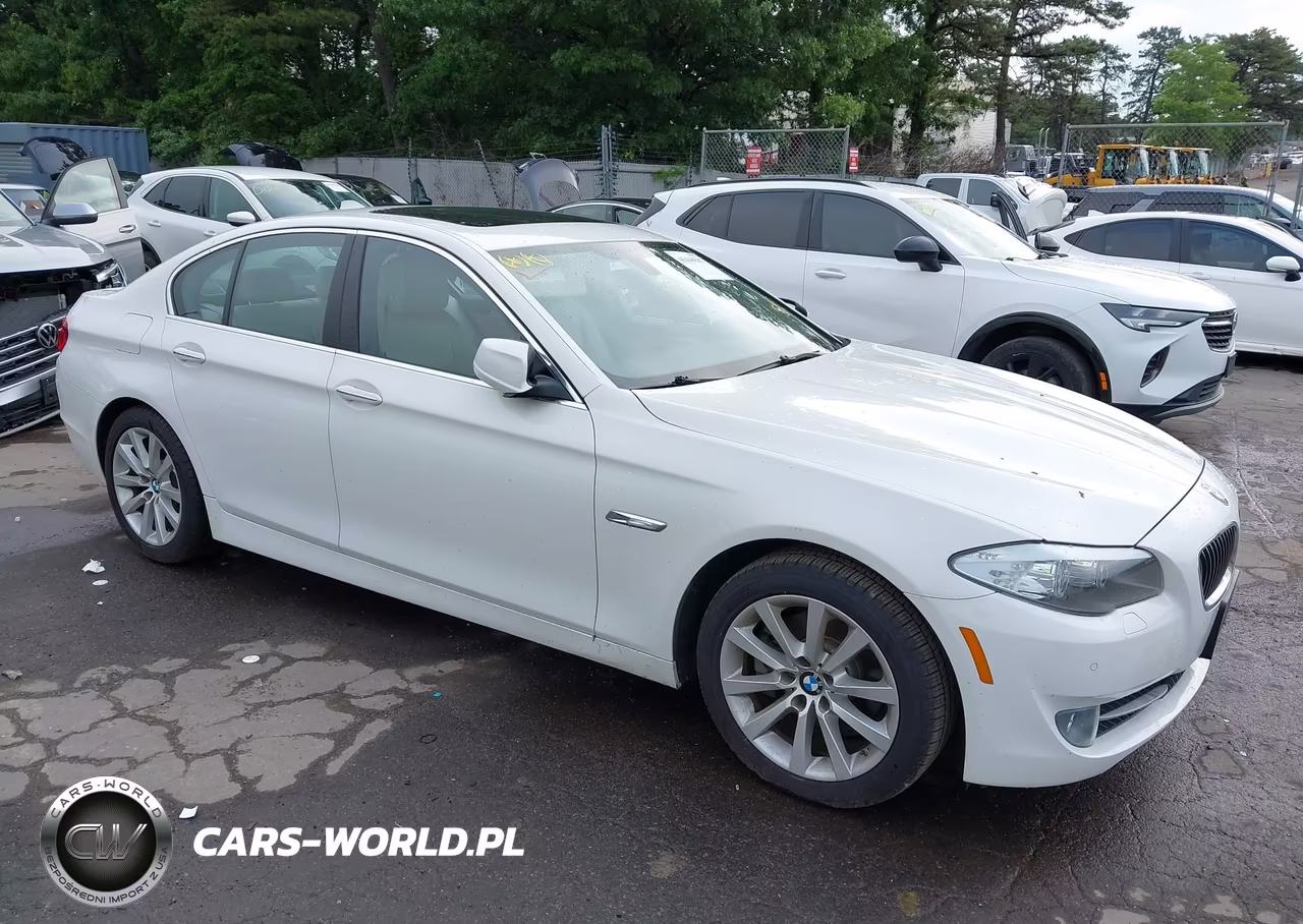 2013 BMW 528I xDrive