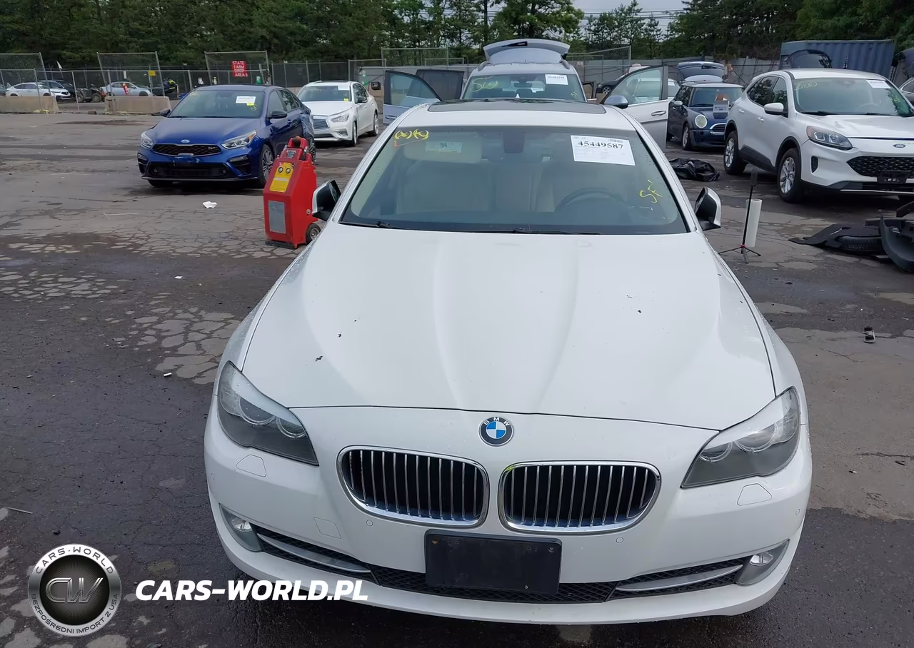 2013 BMW 528I xDrive VIN:WBAXH5C56DD107299 - 12