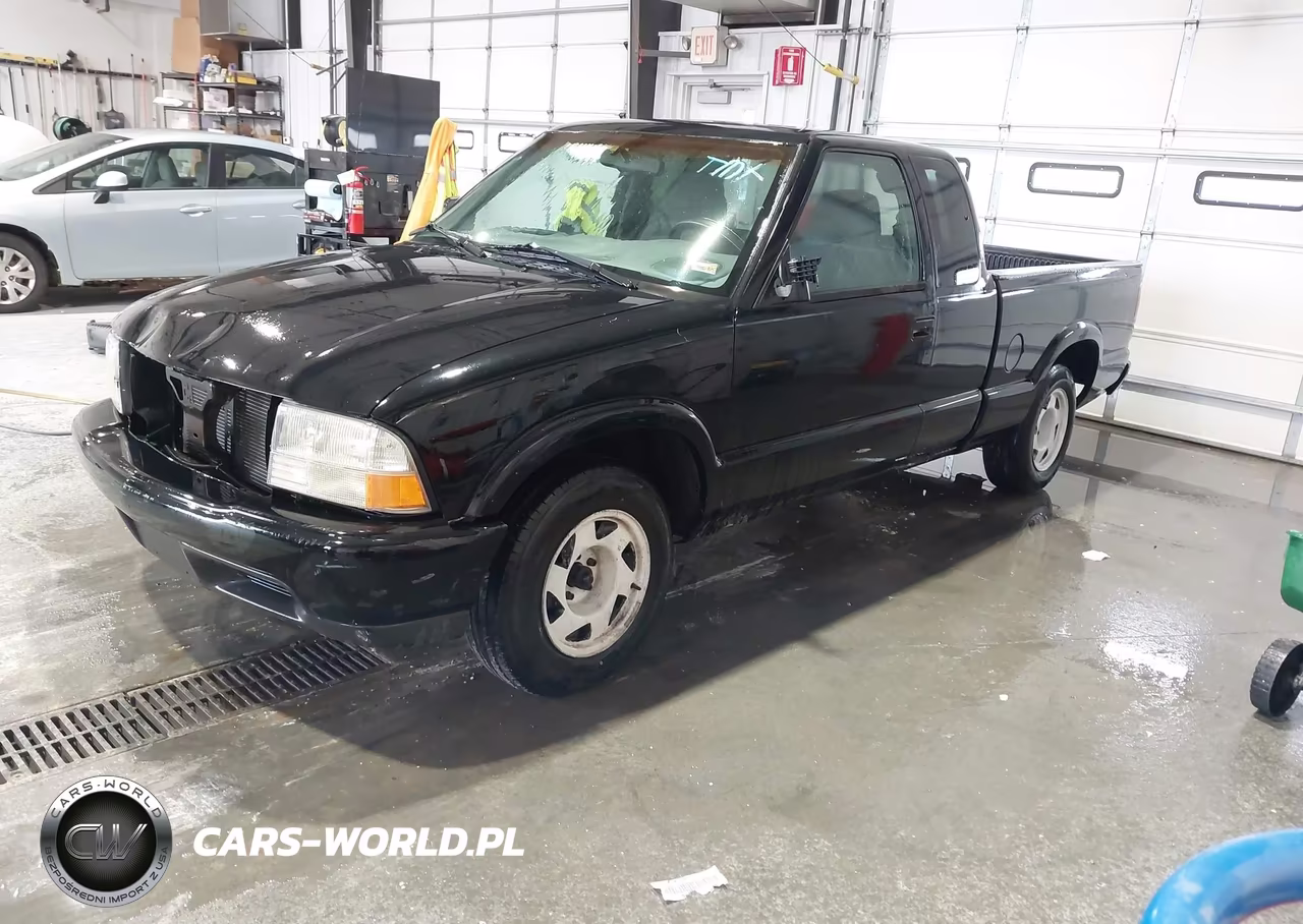 2000 GMC Sonoma Sls VIN:1GTCS19W6Y8102811 - 2
