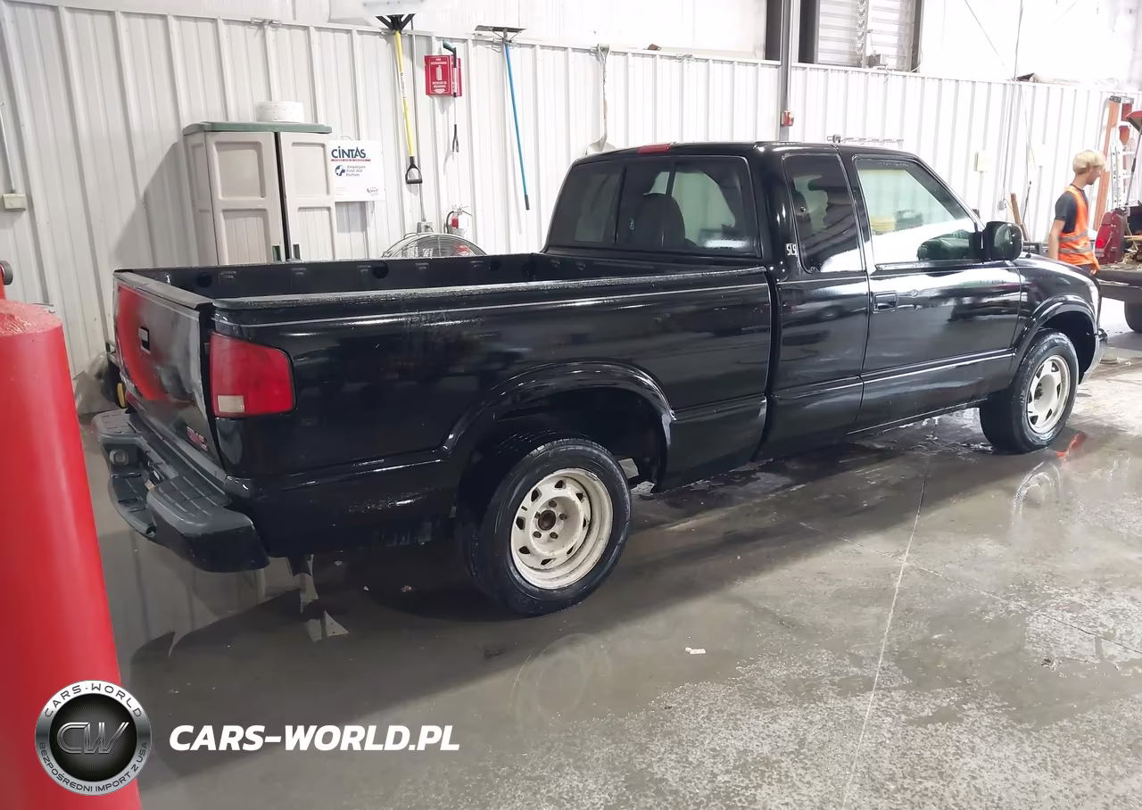 2000 GMC Sonoma Sls VIN:1GTCS19W6Y8102811 - 4