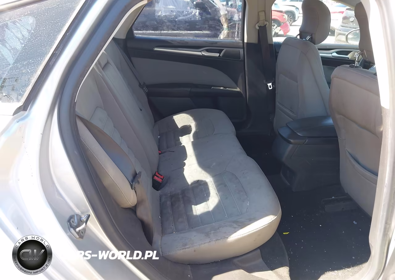 2013 Ford Fusion S VIN:3FA6P0G79DR237820 - 8