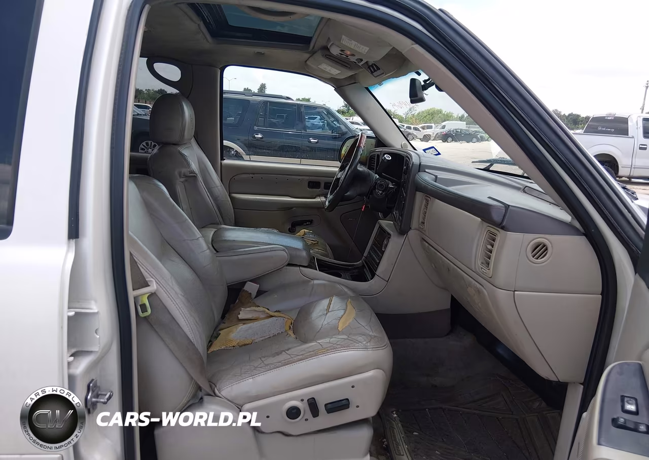 2004 Cadillac Escalade Standard VIN:1GYEK63N74R290761 - 5