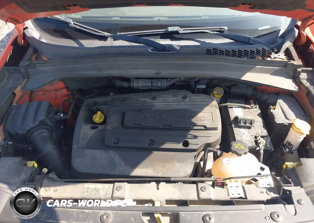 2015 Jeep Renegade Latitude VIN:ZACCJABH2FPC11884 - 10