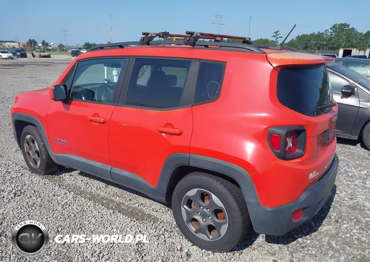 2015 Jeep Renegade Latitude VIN:ZACCJABH2FPC11884 - 3