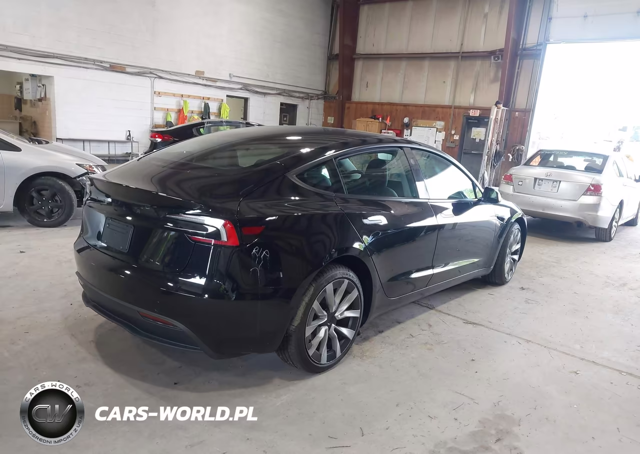 2026 Tesla Model 3 Premium Rear-Wheel Drive-Rear-Wheel Drive VIN:5YJ3E1EA4TF175976 - 4