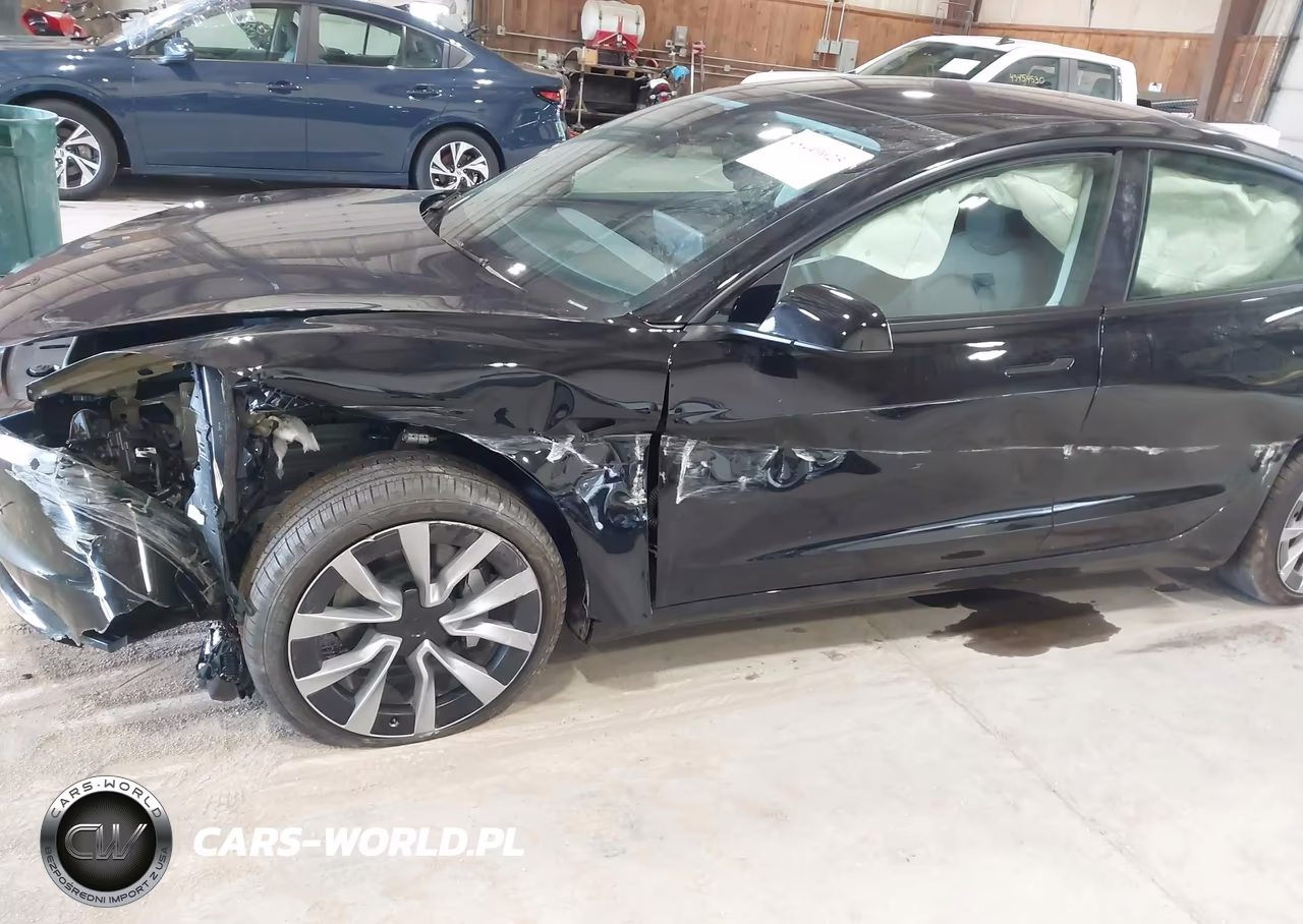 2026 Tesla Model 3 Premium Rear-Wheel Drive-Rear-Wheel Drive VIN:5YJ3E1EA4TF175976 - 6