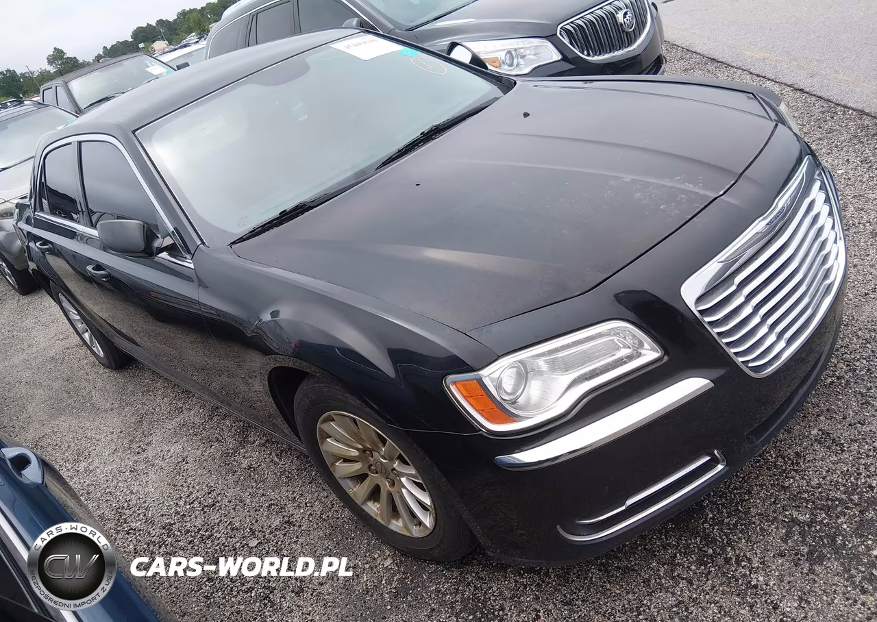 2014 Chrysler 300 – zdjęcie 1 z 12