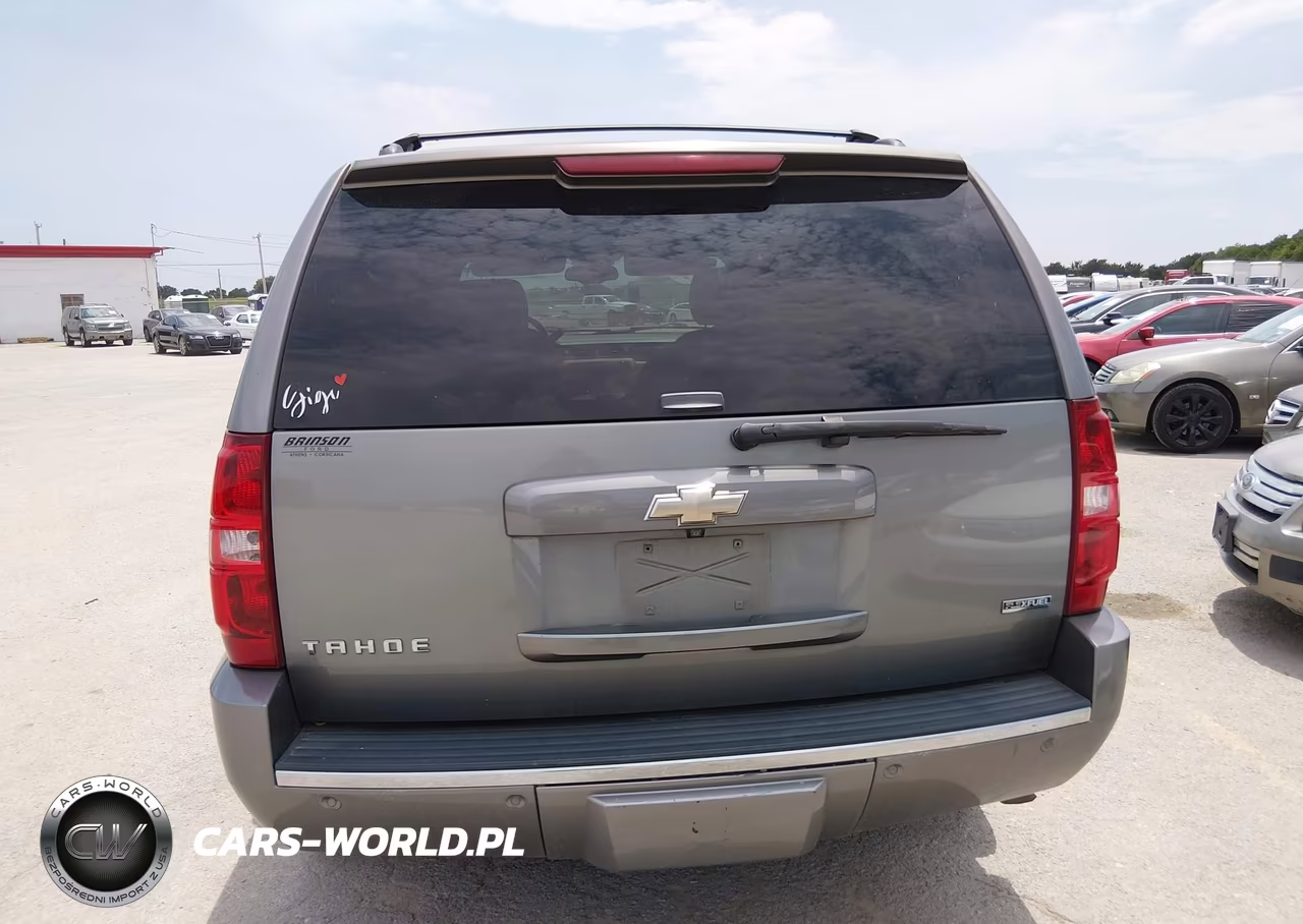 2009 Chevrolet Tahoe Ltz VIN:1GNFC33089R172890 - 16
