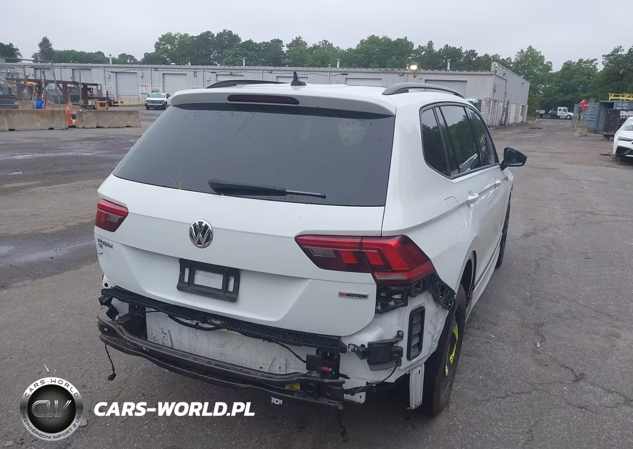2021 Volkswagen Tiguan 2.0T Se-2.0T Se R-Line Black-2.0T Sel VIN:3VV2B7AX0MM024715 - 4