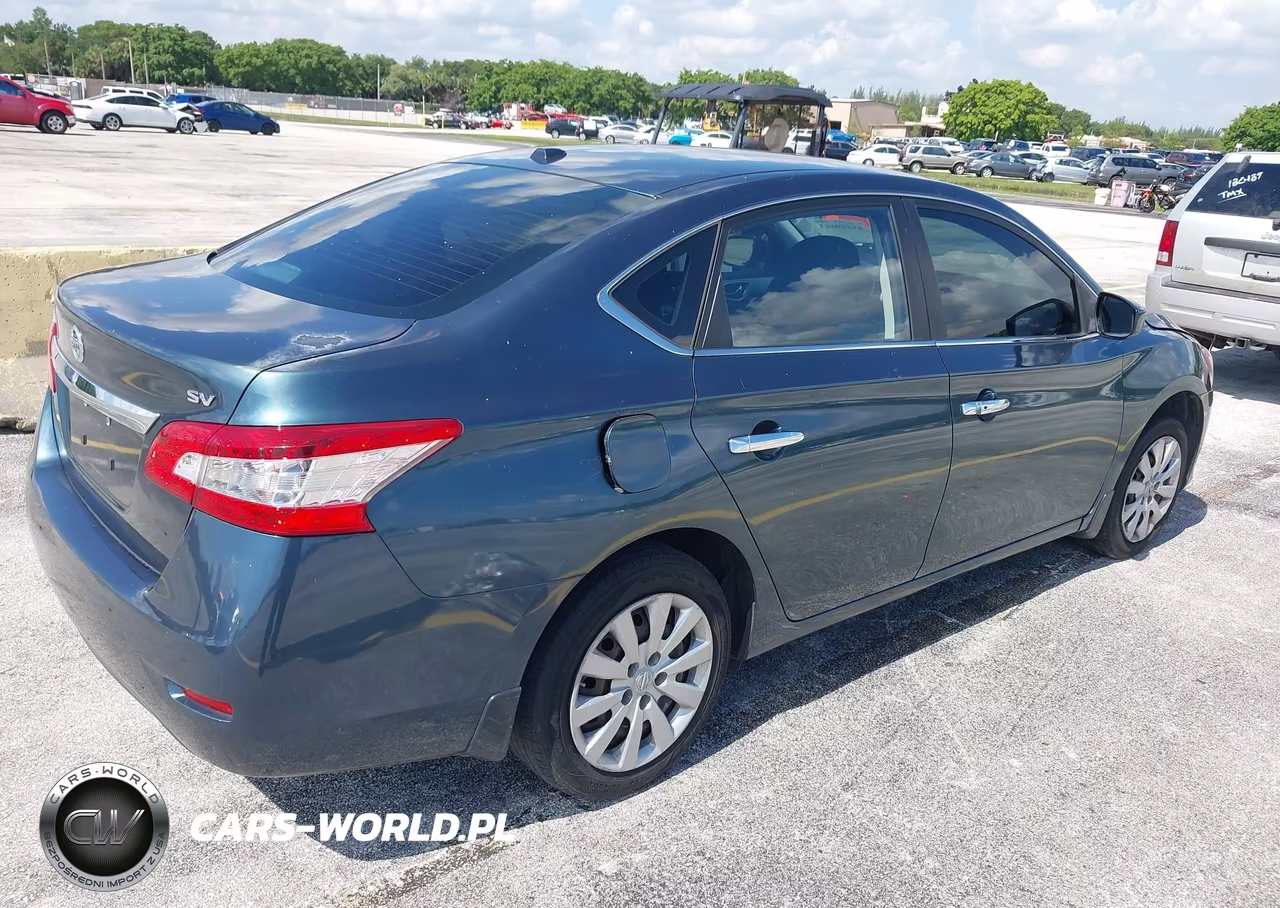2015 Nissan Sentra Sv VIN:3N1AB7AP2FY340657 - 4