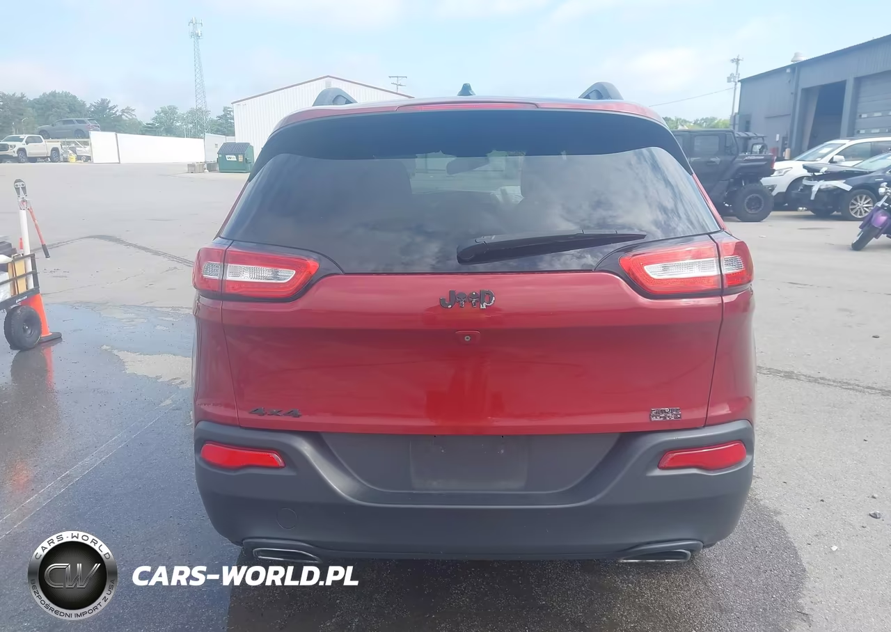 2015 Jeep Cherokee Latitude VIN:1C4PJMCS5FW552924 - 16