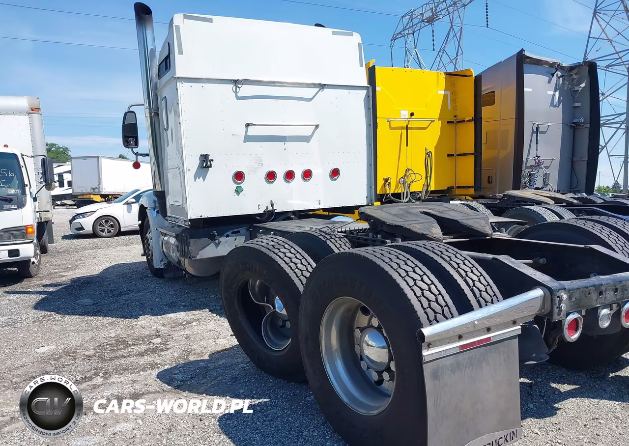 2003 International 9200 9200I VIN:2HSCEAPR63C069403 - 3