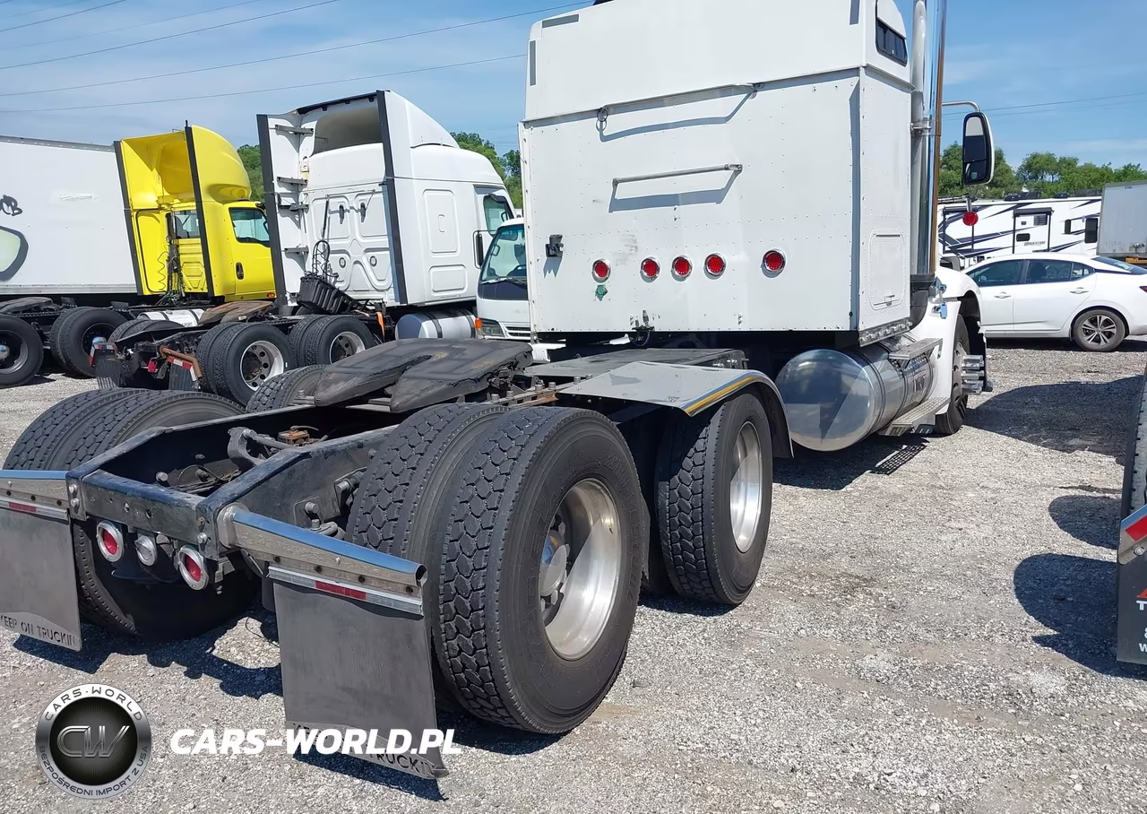 2003 International 9200 9200I VIN:2HSCEAPR63C069403 - 4