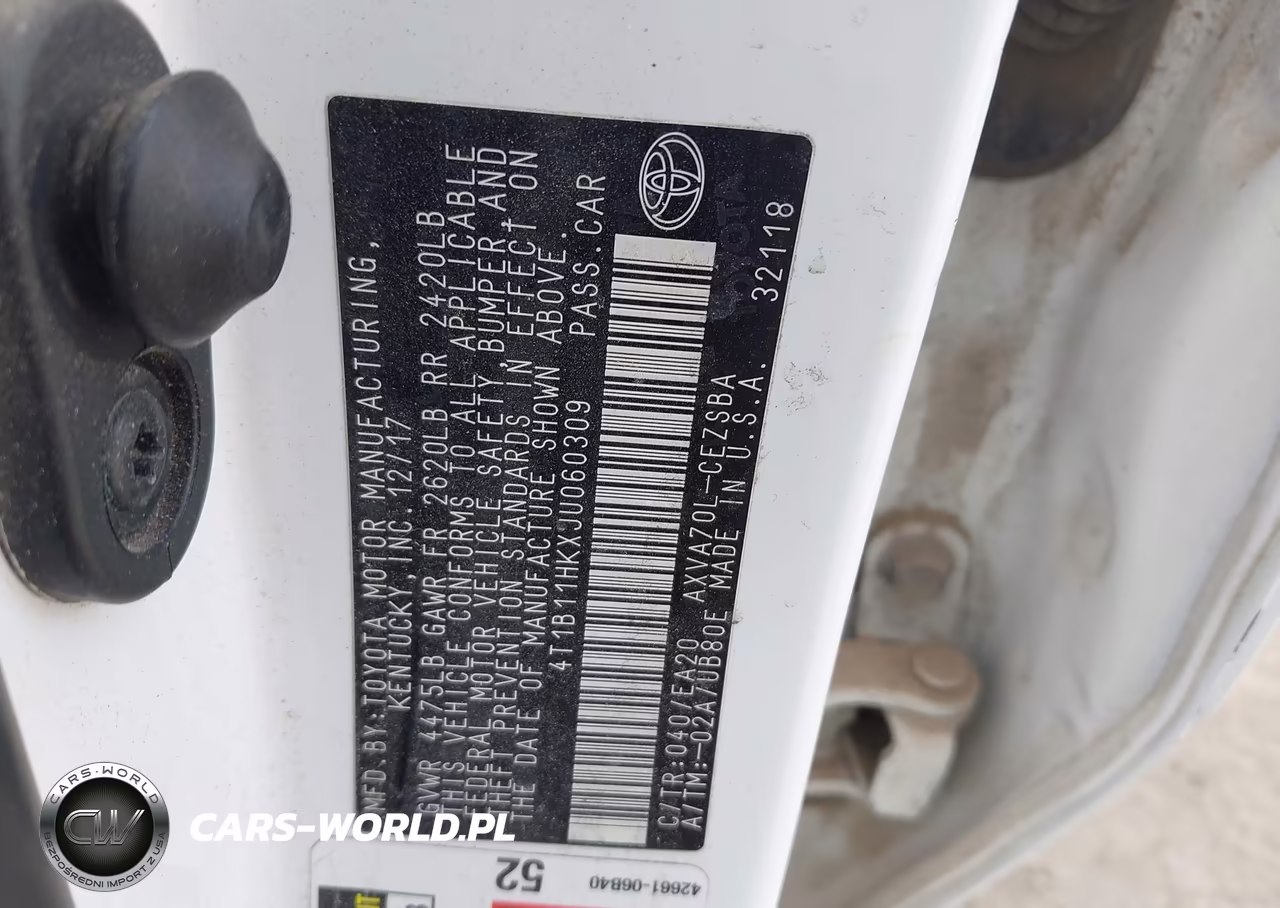 2018 Toyota Camry Se VIN:4T1B11HKXJU060309 - 9