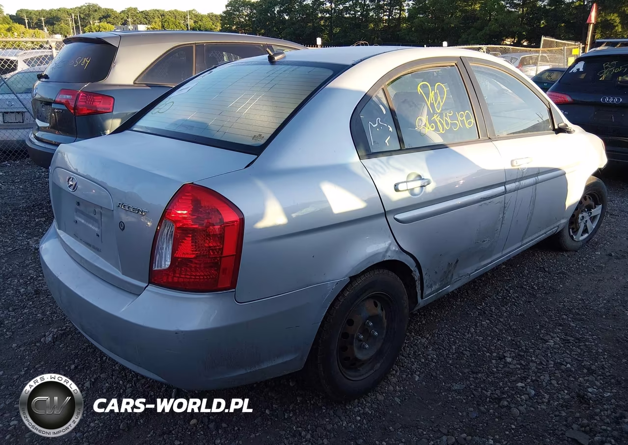 2010 Hyundai Accent Gls VIN:KMHCN4AC6AU485488 - 4