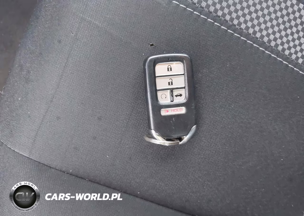 2019 Honda Civic Sport VIN:2HGFC2F8XKH562031 - 11