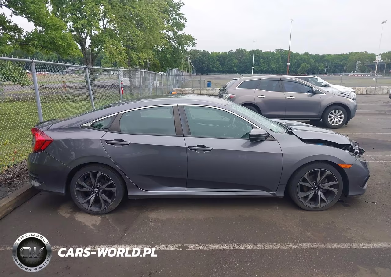 2019 Honda Civic Sport VIN:2HGFC2F8XKH562031 - 13