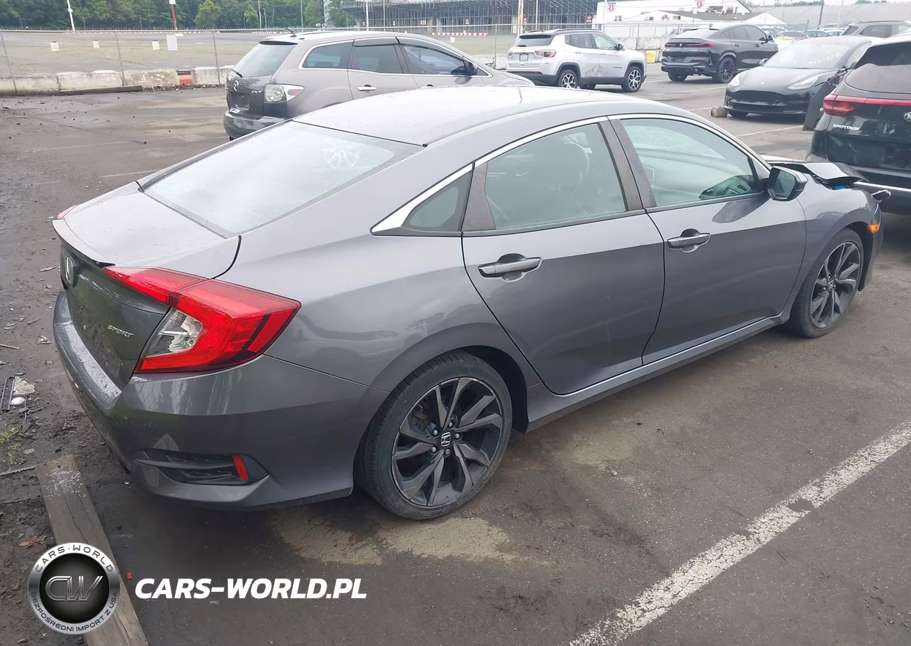 2019 Honda Civic Sport VIN:2HGFC2F8XKH562031 - 4