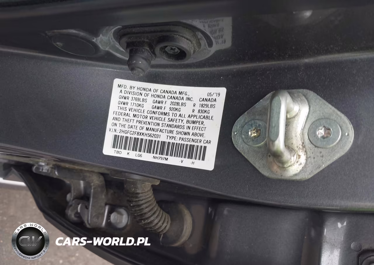 2019 Honda Civic Sport VIN:2HGFC2F8XKH562031 - 9