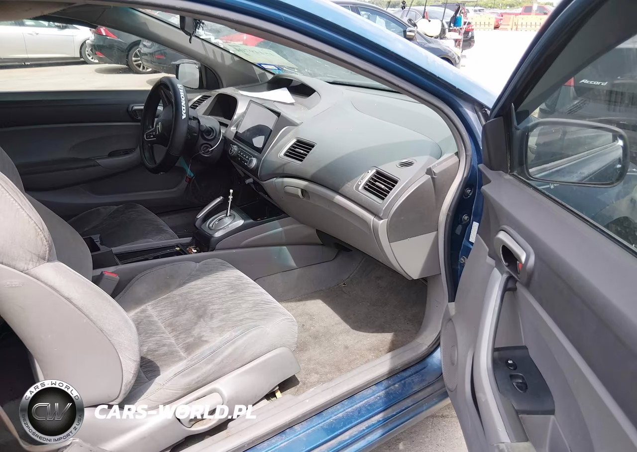 2008 Honda Civic Lx VIN:2HGFG12658H572154 - 5