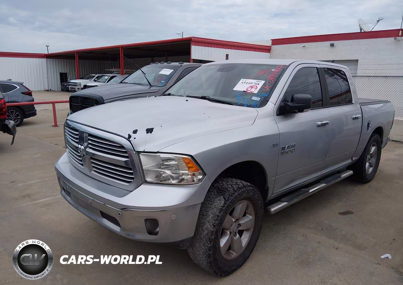 2016 Ram 1500 Lone Star VIN:1C6RR6LT5GS209536 - 2