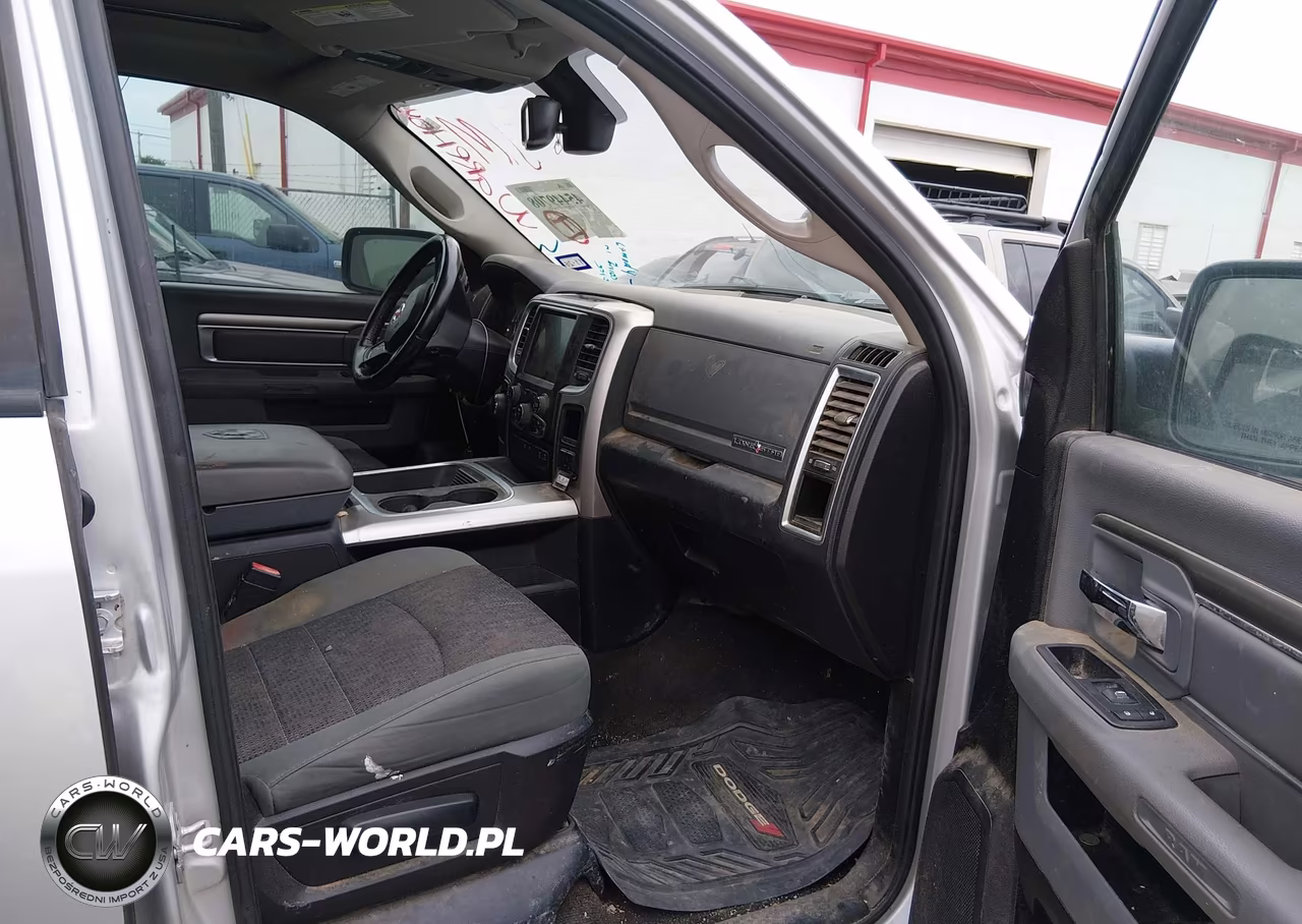 2016 Ram 1500 Lone Star VIN:1C6RR6LT5GS209536 - 5