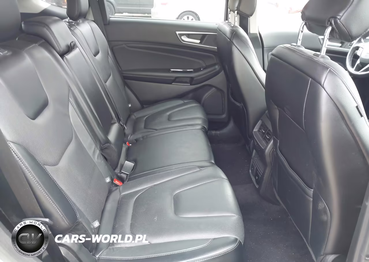 2018 Ford Edge Titanium VIN:2FMPK4K90JBB41819 - 8
