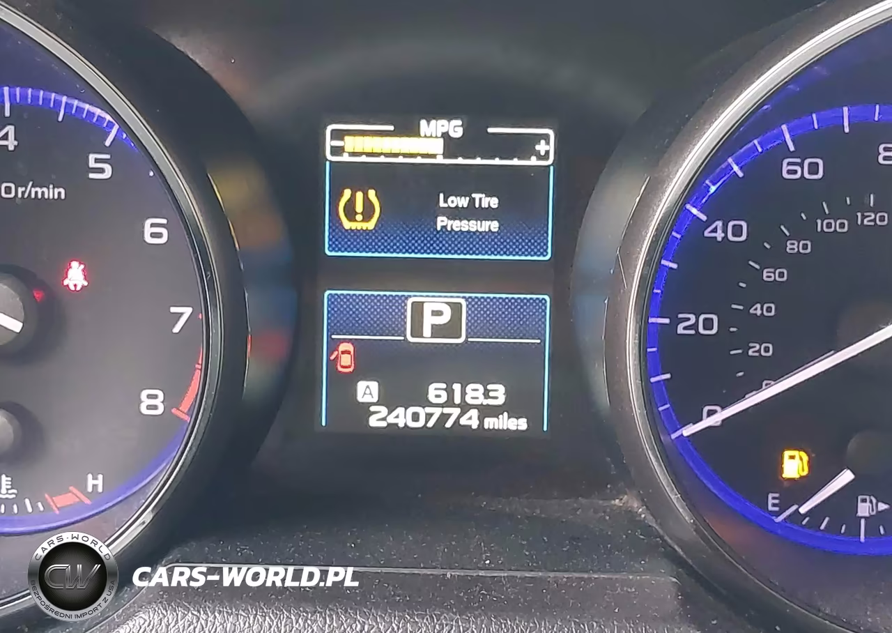 2016 Subaru Legacy 2.5I Premium VIN:4S3BNAD68G3020570 - 15