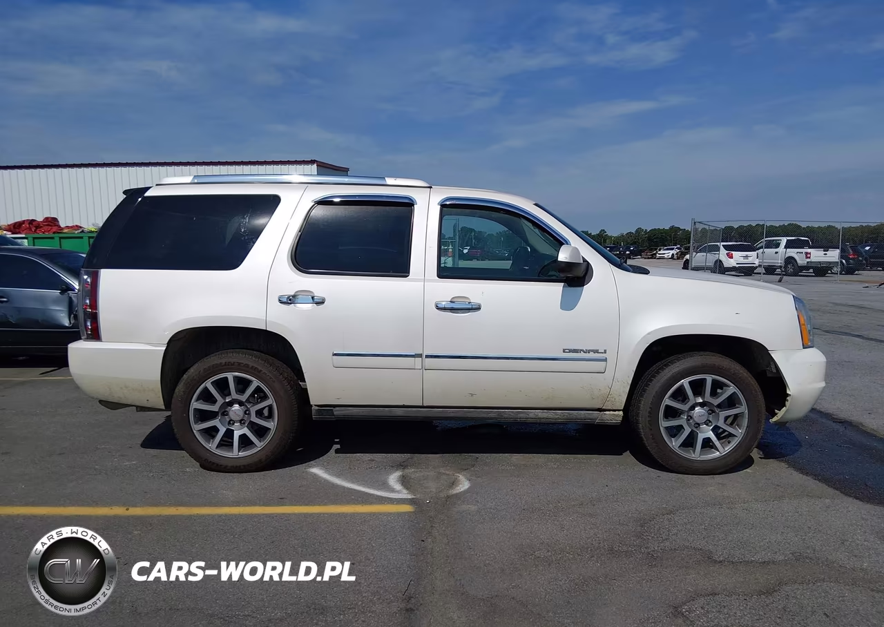 2011 GMC Yukon Denali VIN:1GKS2EEF6BR206830 - 13