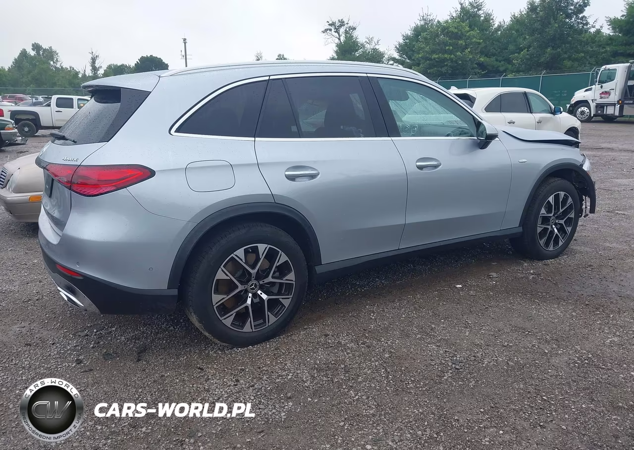 2025 Mercedes-Benz Glc 350E 4Matic VIN:W1NKM5GB8SF420518 - 4